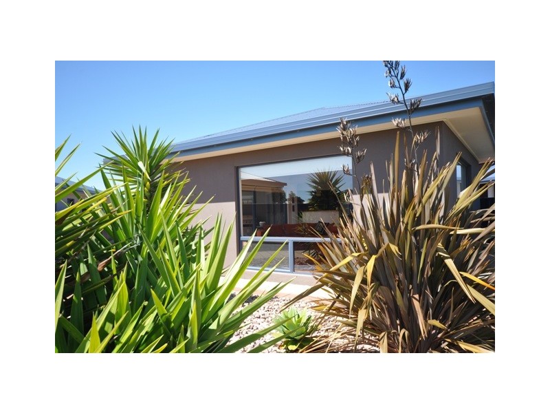 4B Lapwing Ave, Robe SA 5276