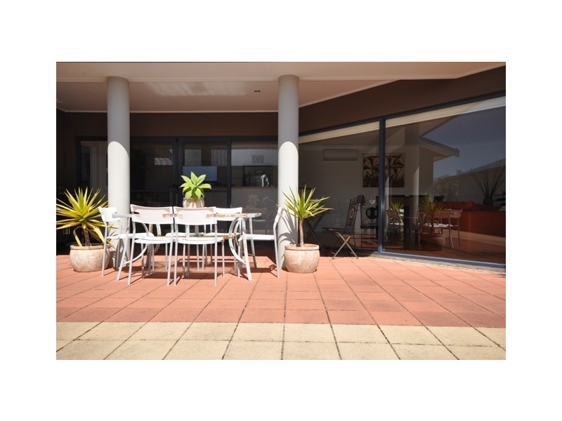 4B Lapwing Ave, Robe SA 5276