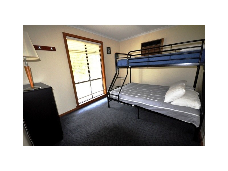 9 Lapwing Ave, Robe SA 5276