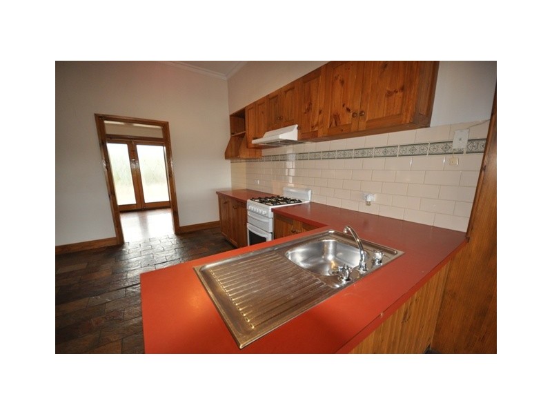 22 McFarlane Street, Kingston Se SA 5275
