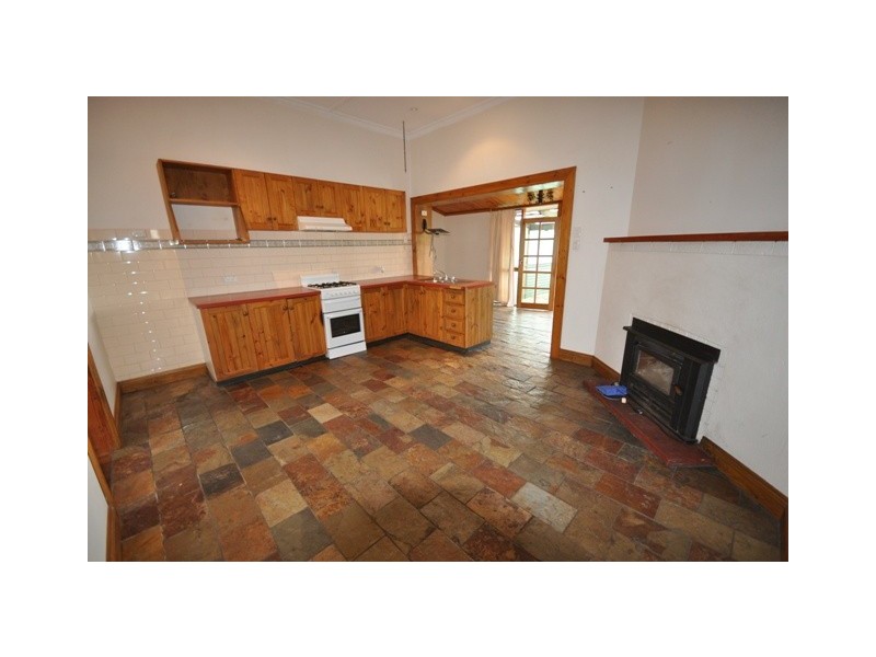 22 McFarlane Street, Kingston Se SA 5275