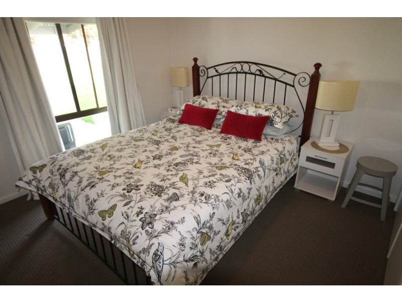 10 Tobruk Avenue, Robe SA 5276