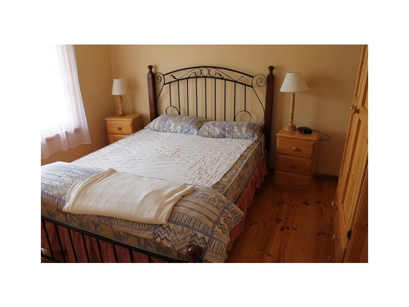 33-35 Thompson Road, Robe SA 5276