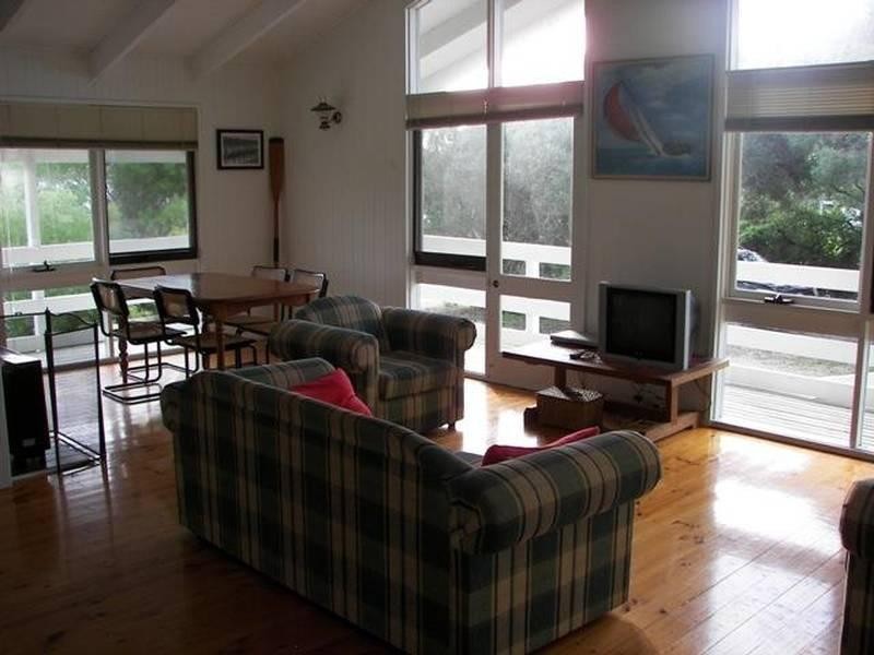 1 Woolundry Road, Robe SA 5276