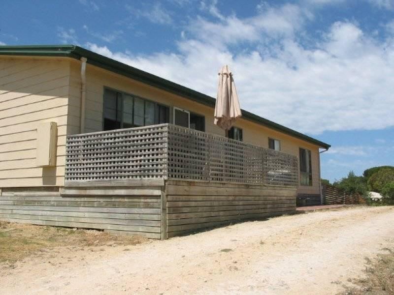 5 Woolundry Road, Robe SA 5276