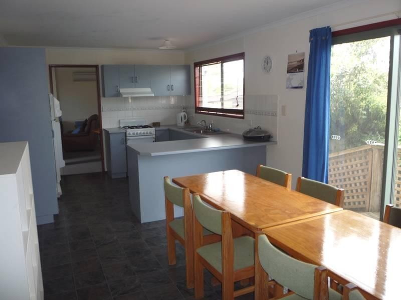 5 Woolundry Road, Robe SA 5276