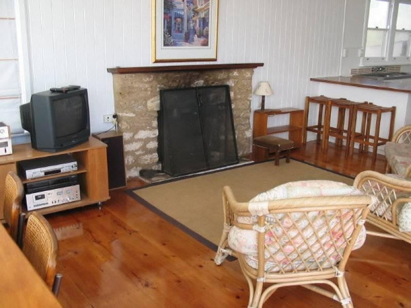 10 Seafarers Crescent, Robe SA 5276