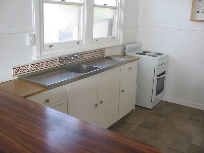 10 Seafarers Crescent, Robe SA 5276