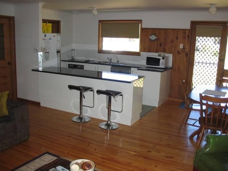 1 Ryan Terrace, Robe SA 5276