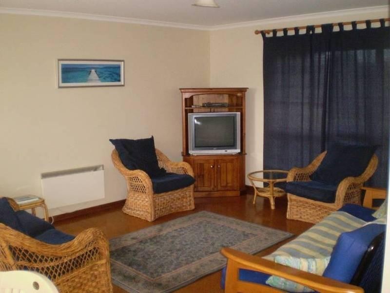 11 Ryan Terrace, Robe SA 5276