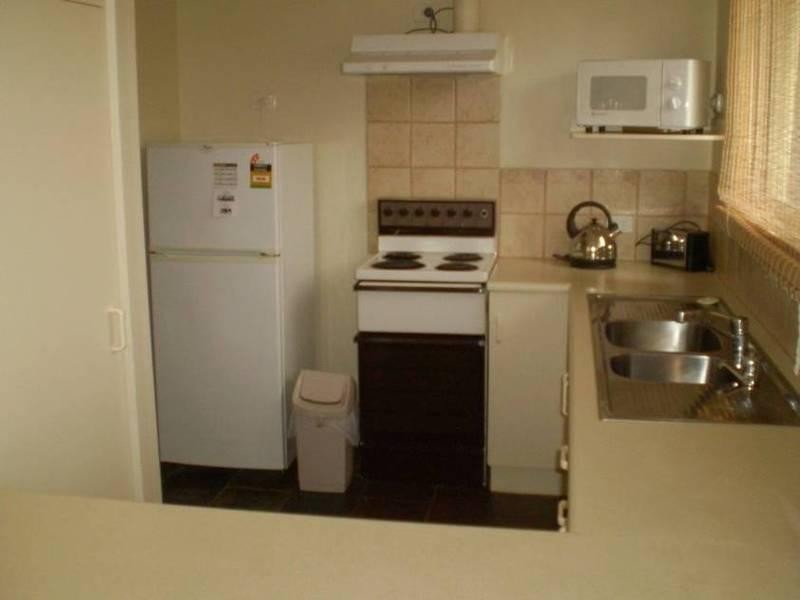 11 Ryan Terrace, Robe SA 5276