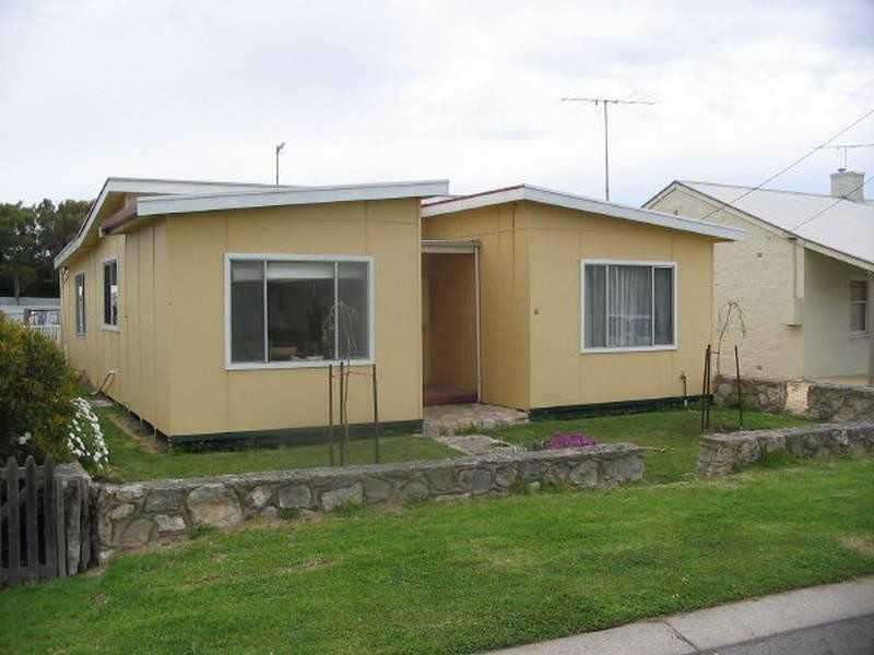 28A Lord Syleham Street, Robe SA 5276