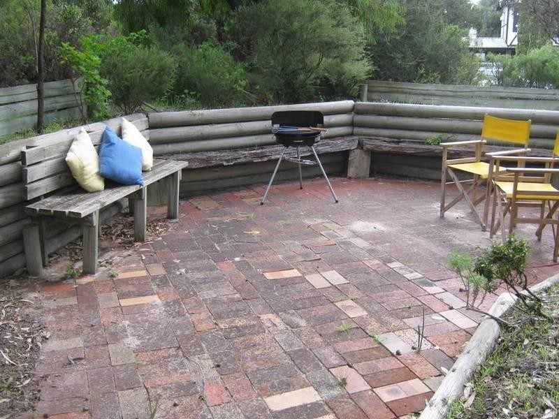 2 Powell Avenue, Robe SA 5276