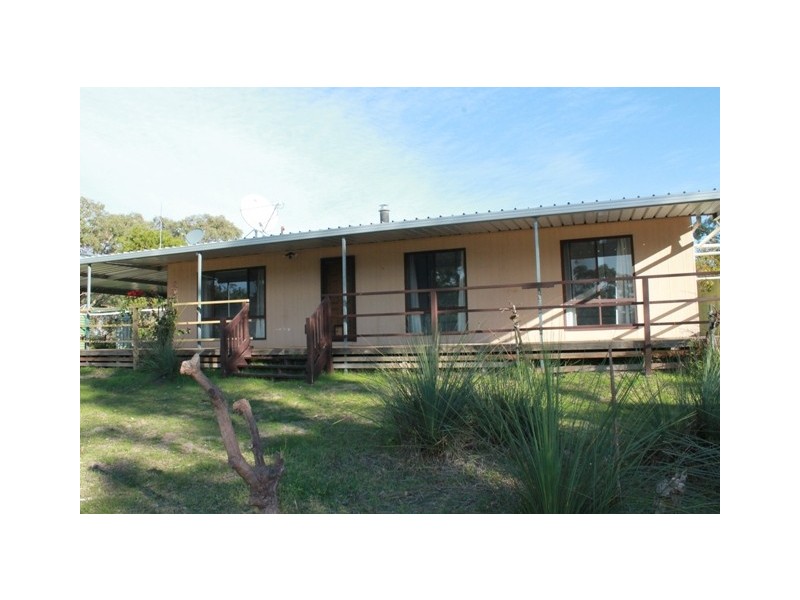 74 Mail Bridge Rd, Reedy Creek SA 5275