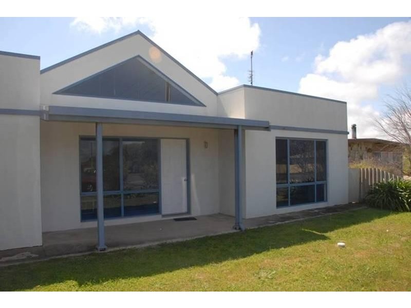 2/7 Tobruk Avenue, Robe SA 5276