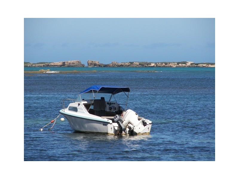 5 Reserve Road, Boatswain Point SA 5275