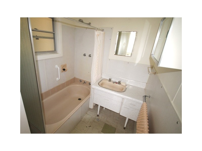 86 Marine Parade, Kingston Se SA 5275