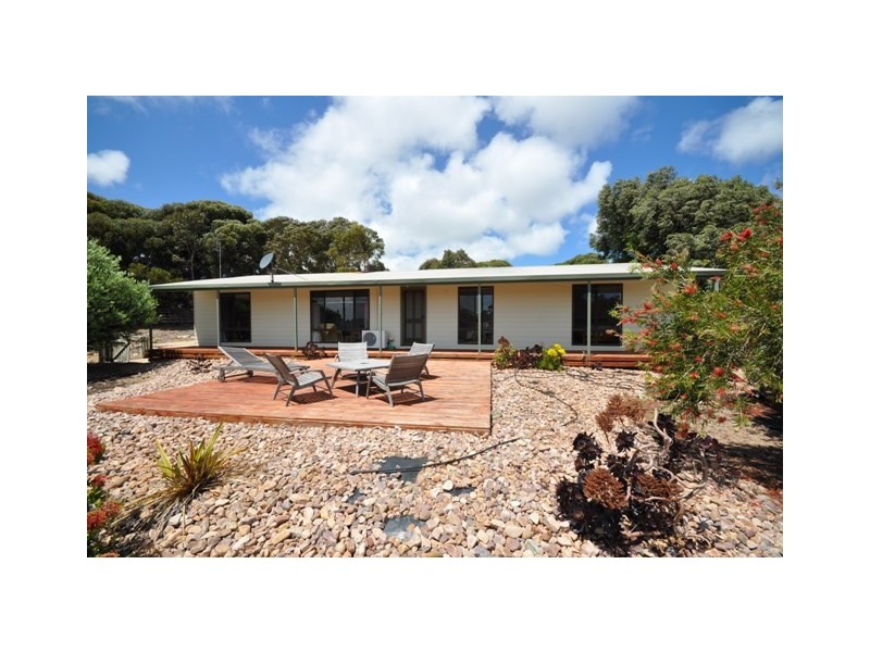 151 Nora Creina Road, Robe SA 5276