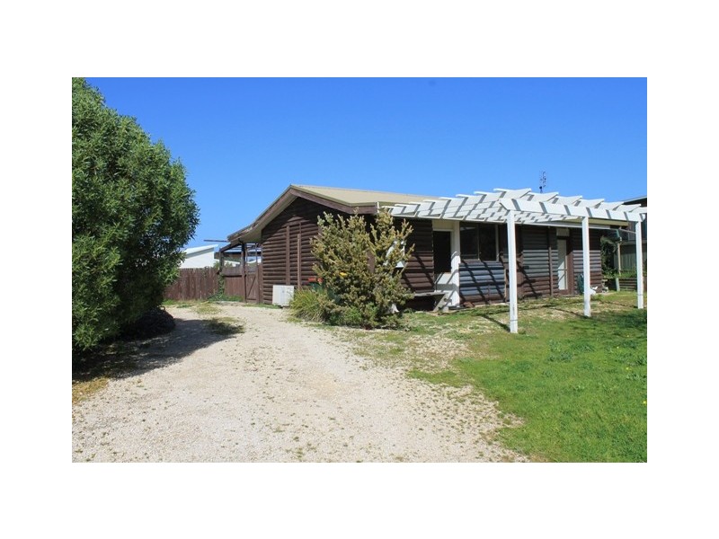 7 Woolundry Road, Robe SA 5276