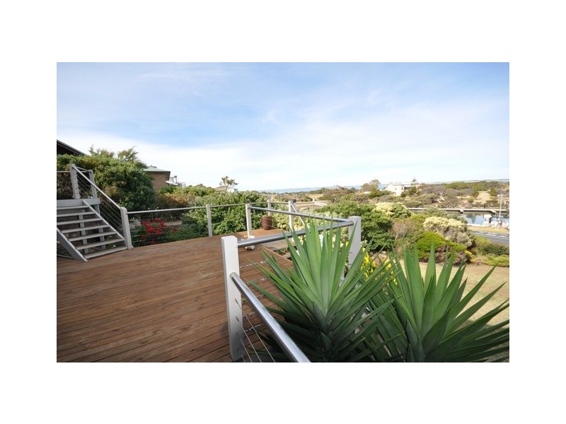 19 Lake Road, Robe SA 5276