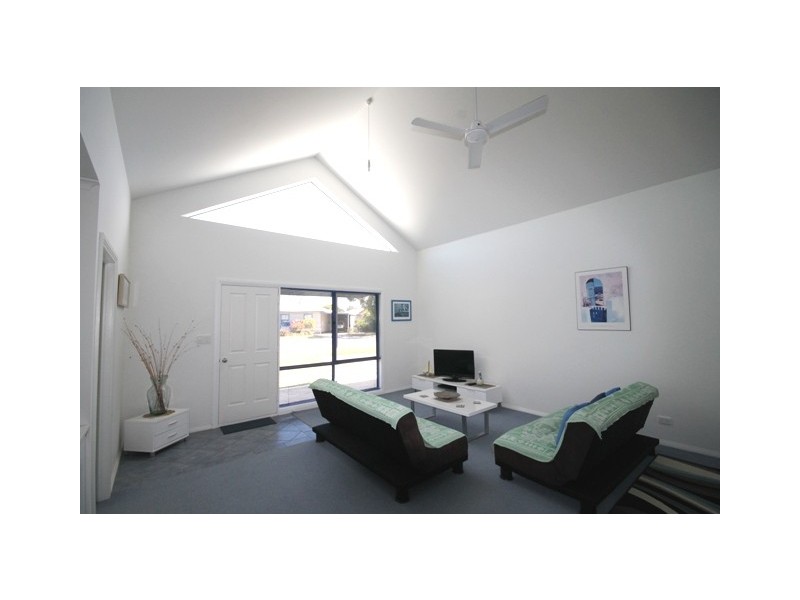 2/5 Tobruk Avenue, Robe SA 5276