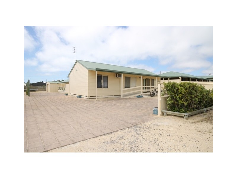 35 Thompson Road, Robe SA 5276