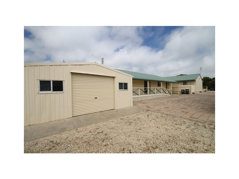 35 Thompson Road, Robe SA 5276