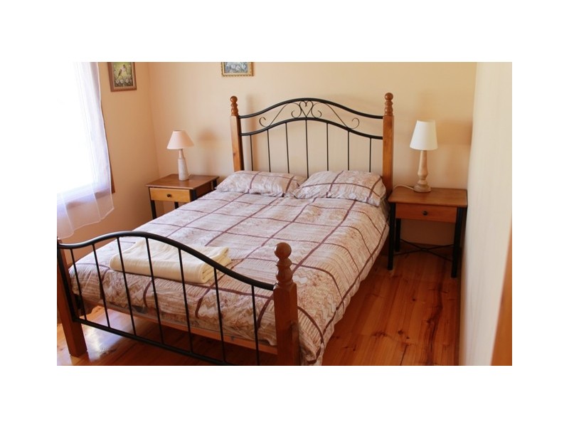 35 Thompson Road, Robe SA 5276