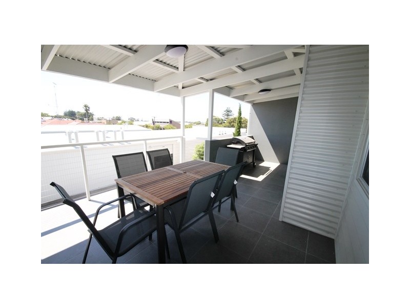 3/22 Holland Street, Kingston Se SA 5275