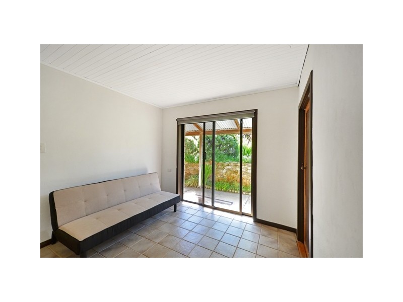 2 Laurel Terrace, Robe SA 5276