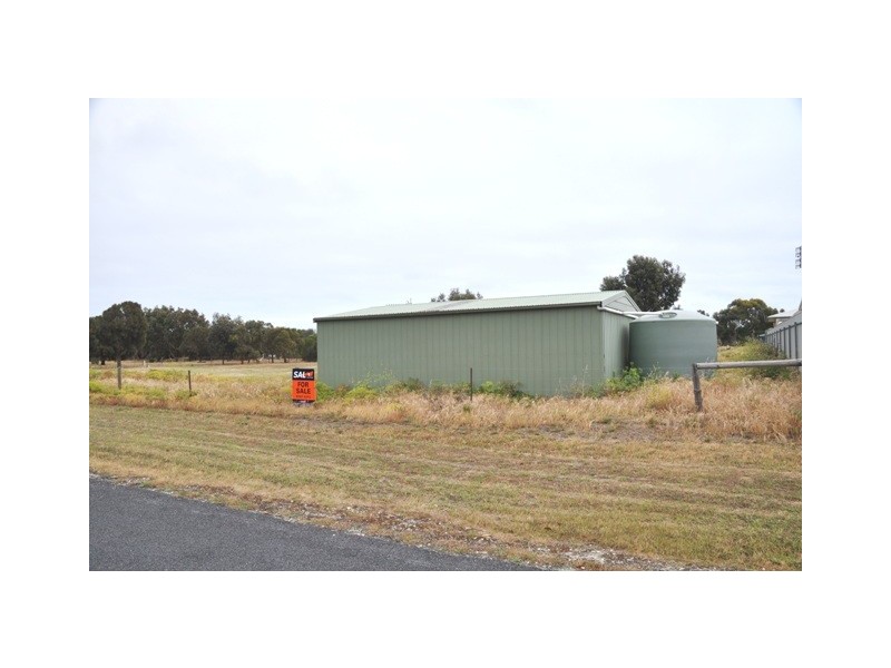 17 Third Street, Kingston Se SA 5275