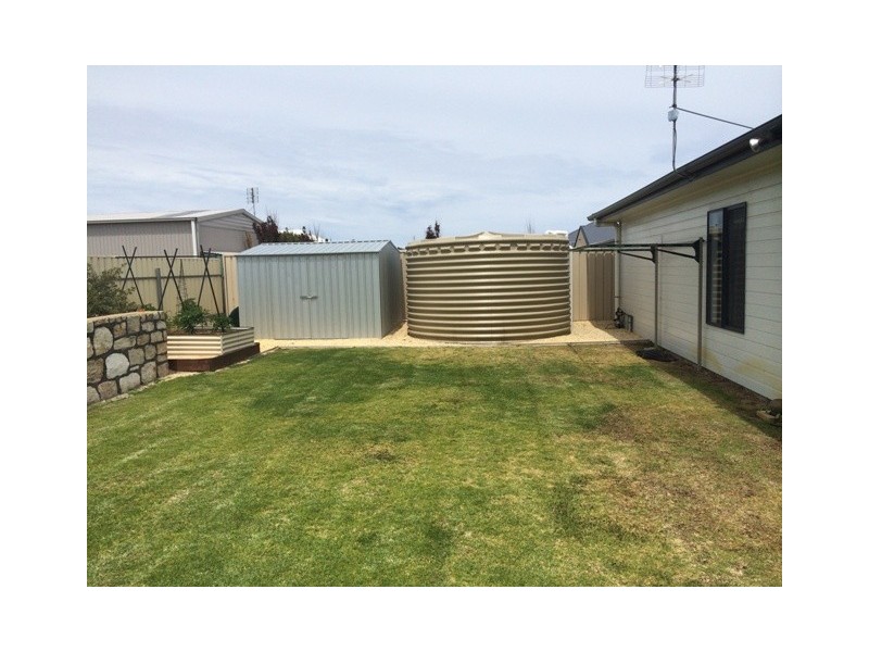 9 Peter McQueen Avenue, Robe SA 5276