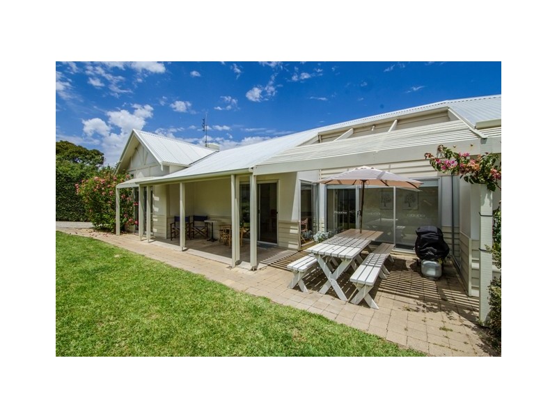 30 Sturt Street, Robe SA 5276