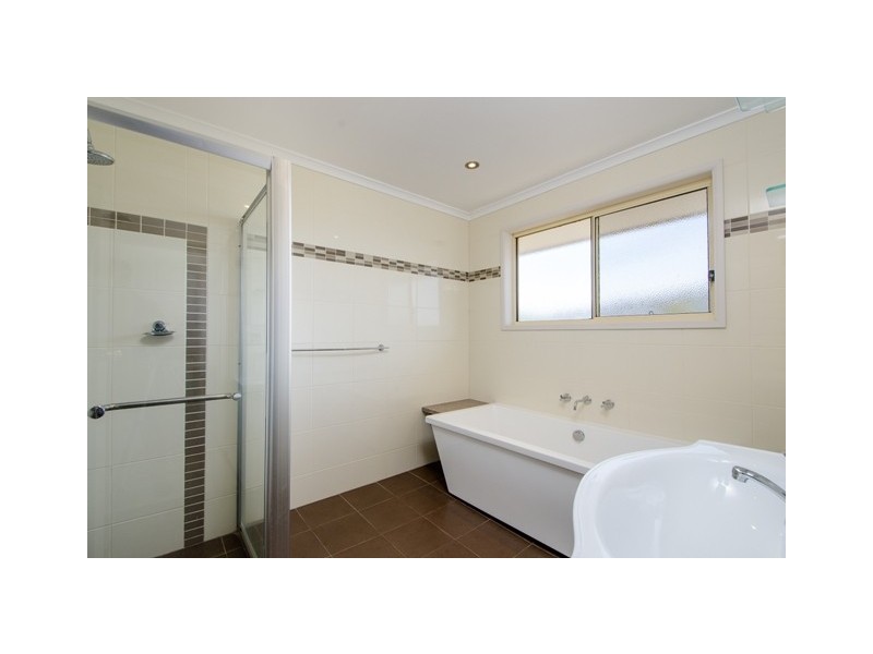 10 Melville Crt, Robe SA 5276