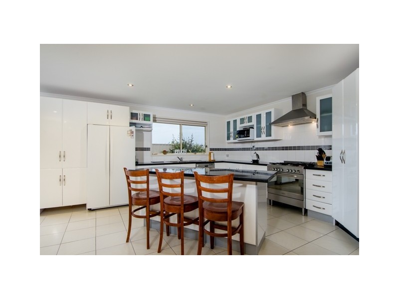 10 Melville Crt, Robe SA 5276