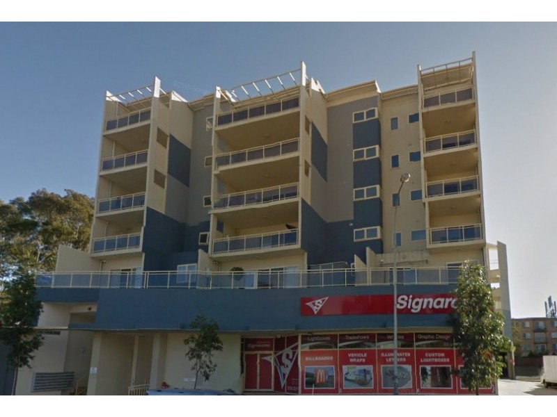 B103/580 hume highway, Yagoona NSW 2199