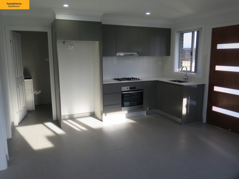 6 Linton Ave, Revesby NSW 2212