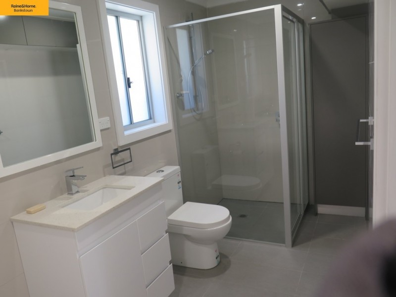 6 Linton Ave, Revesby NSW 2212