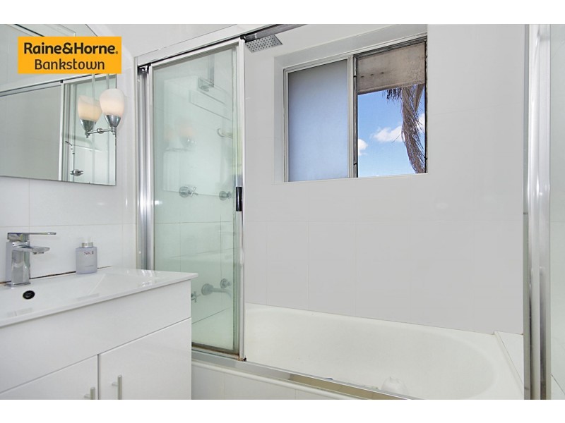 4/3 Boorea Avenue, Lakemba NSW 2195