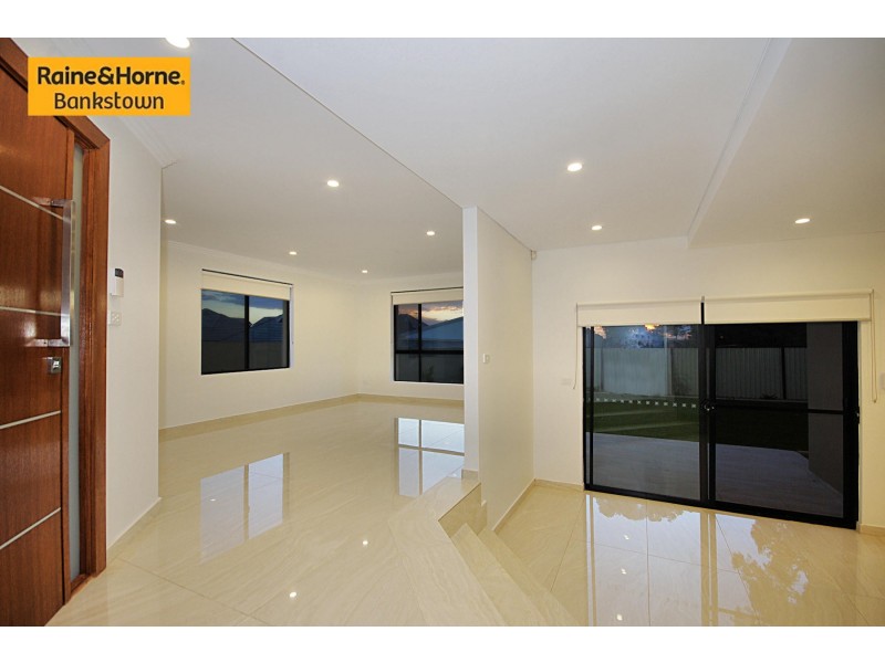 82B SIMMAT AVENUE, Condell Park NSW 2200