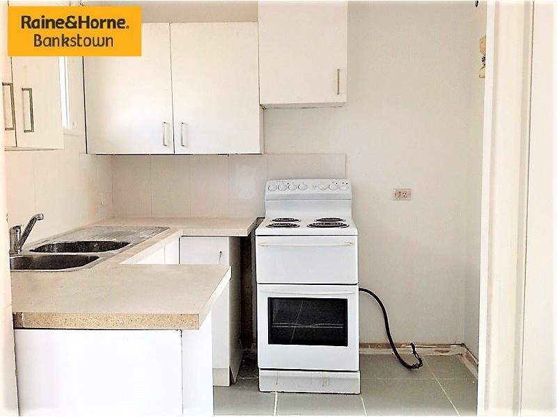 3/90 Griffiths Ave, Bankstown NSW 2200