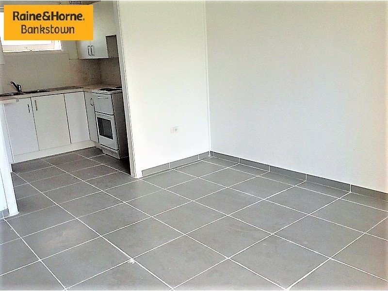 3/90 Griffiths Ave, Bankstown NSW 2200