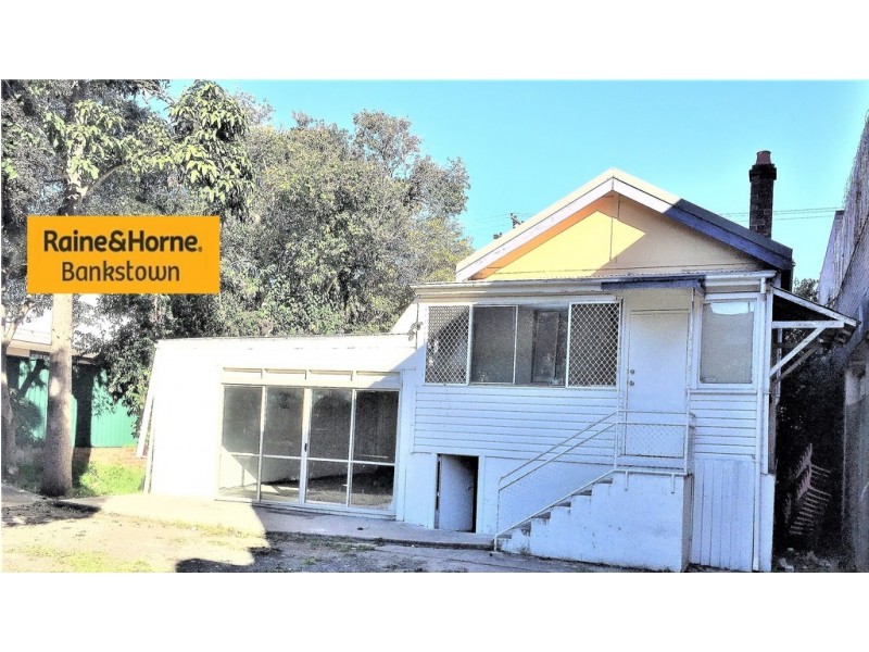 17 Amy St, Regents Park NSW 2143