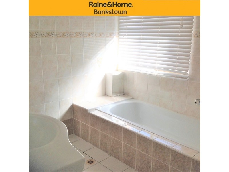 136/1 River Park Drive, Liverpool NSW 2170