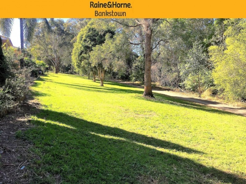 136/1 River Park Drive, Liverpool NSW 2170