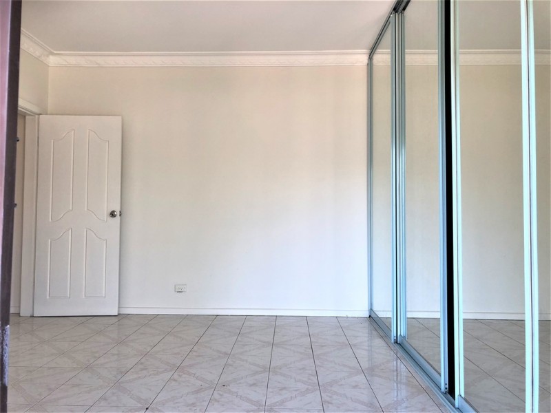 7 McMillan St, Yagoona NSW 2199