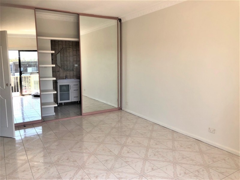 7 McMillan St, Yagoona NSW 2199