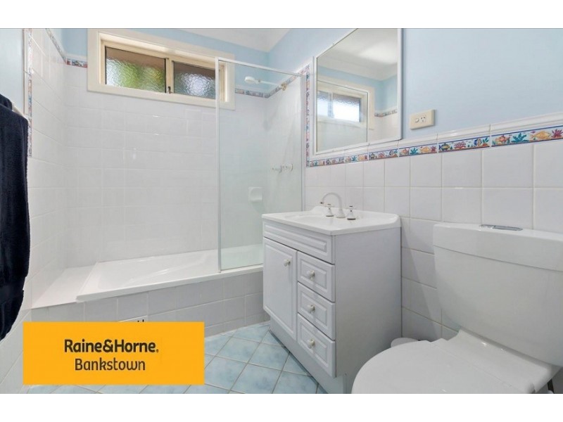 56 Derna road, Holsworthy NSW 2173