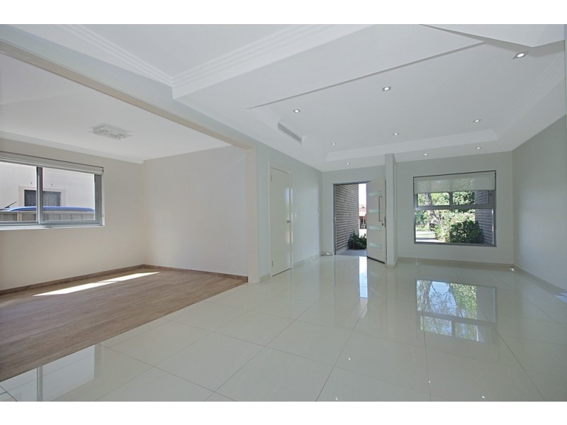 106A Acacia Ave, Greenacre NSW 2190