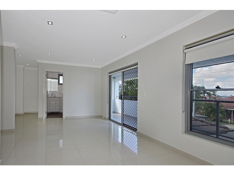 106A Acacia Ave, Greenacre NSW 2190